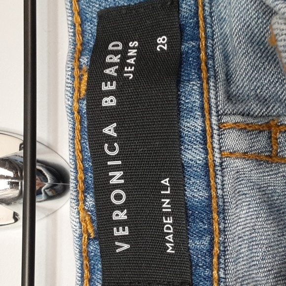 Veronica Beard Carson Ankle Flare High Rise Jeans - Picture 4 of 11